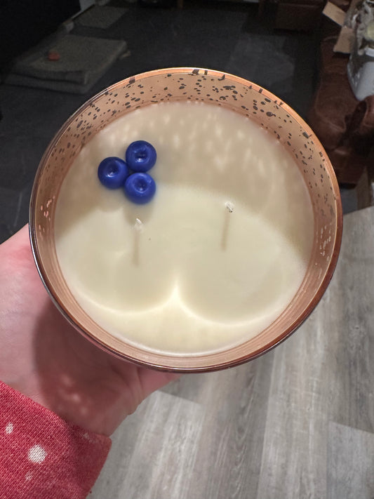 17oz Blueberry Cobbler Candle